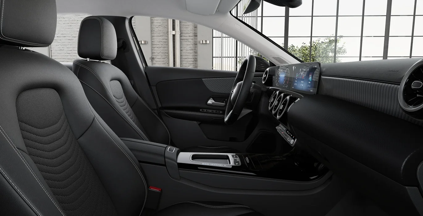 Mercedes Benz Clase A 180 5 Mercedes Benz Clase A 180 interior delantera II | Total Renting