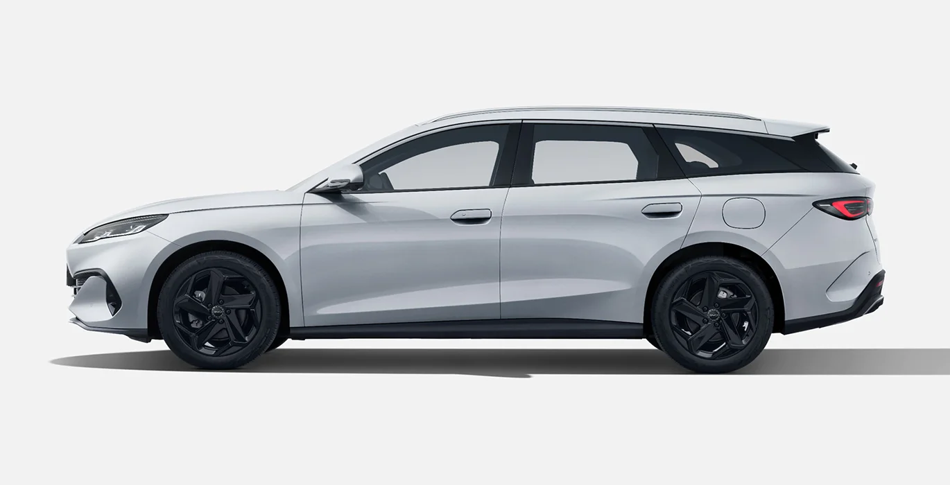 BYD Seal 6 DM-I Comfort Touring 3 BYD Seal 6 DM I Boost Touring lateral blanco | Total Renting