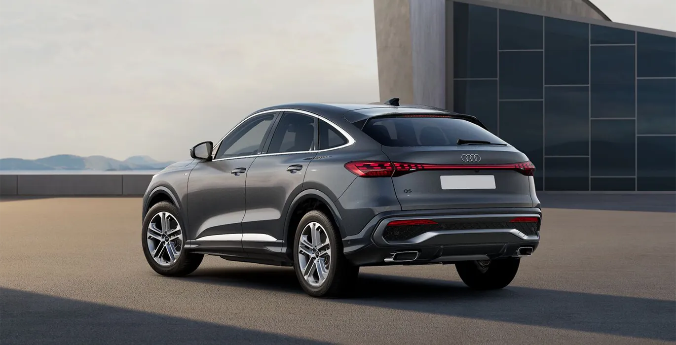 Audi-Q5-Sportback-S-Line-TFSI-S-Tronic-trasera
