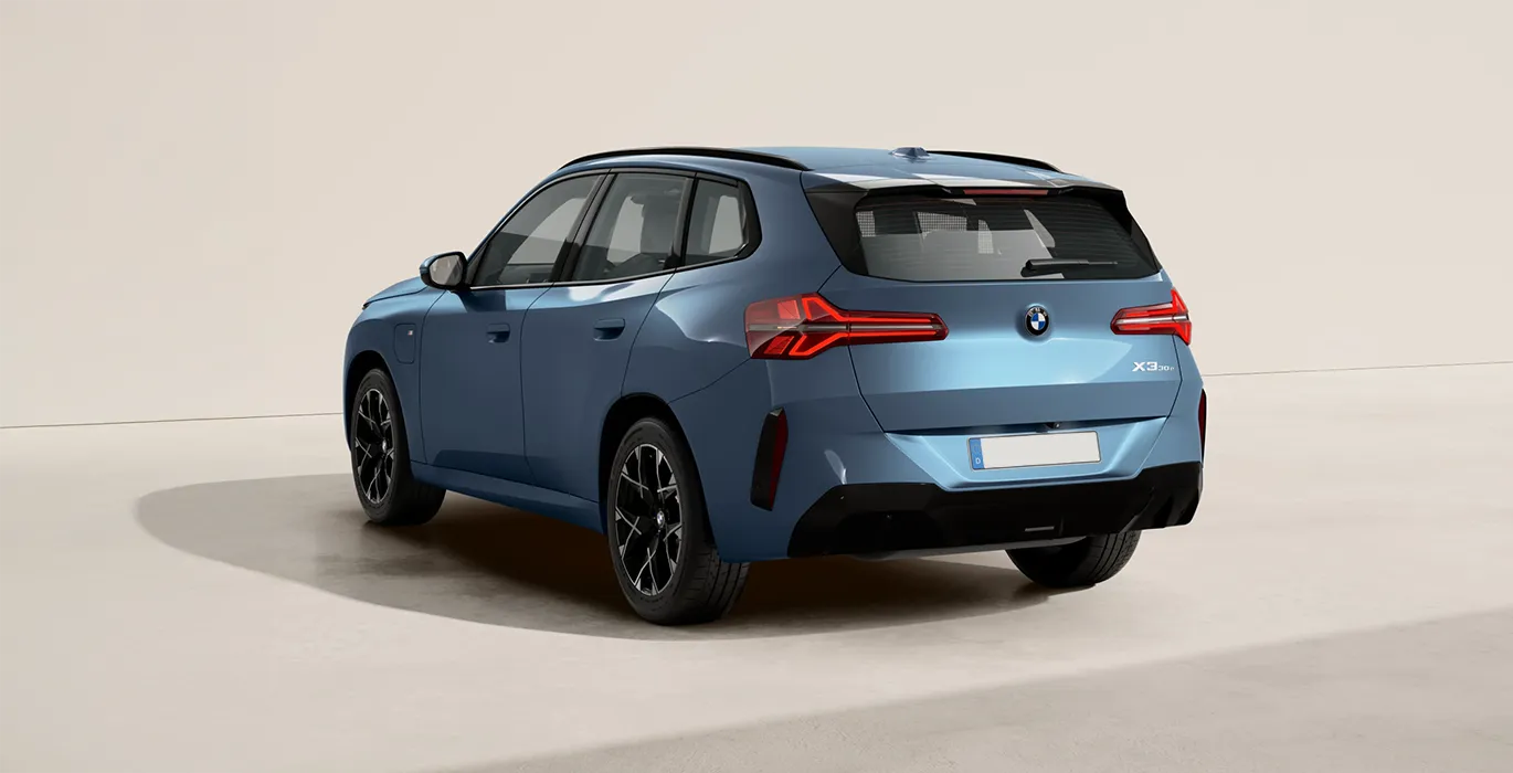 BMW-X3-30e-xDrive-trasera