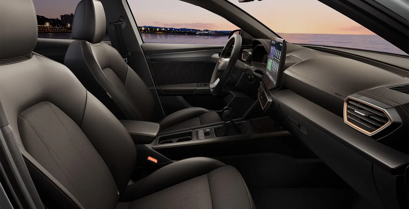 Cupra León 1.5 TSI 110kW 5 Cupra Leon 1.5 TSI 110kW interior delantera II | Total Renting