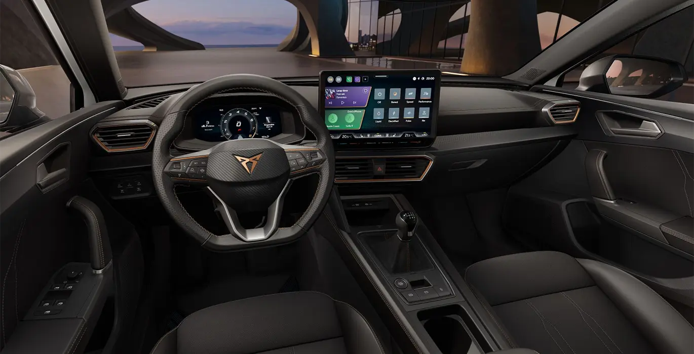 Cupra León 1.5 TSI 110kW 4 Cupra Leon 1.5 TSI 110kW interior delantera | Total Renting