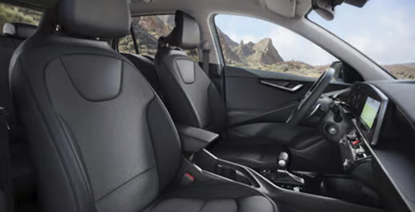 Kia Niro 1.6 GDi HEV 95kW Drive interior delantera | Total Renting