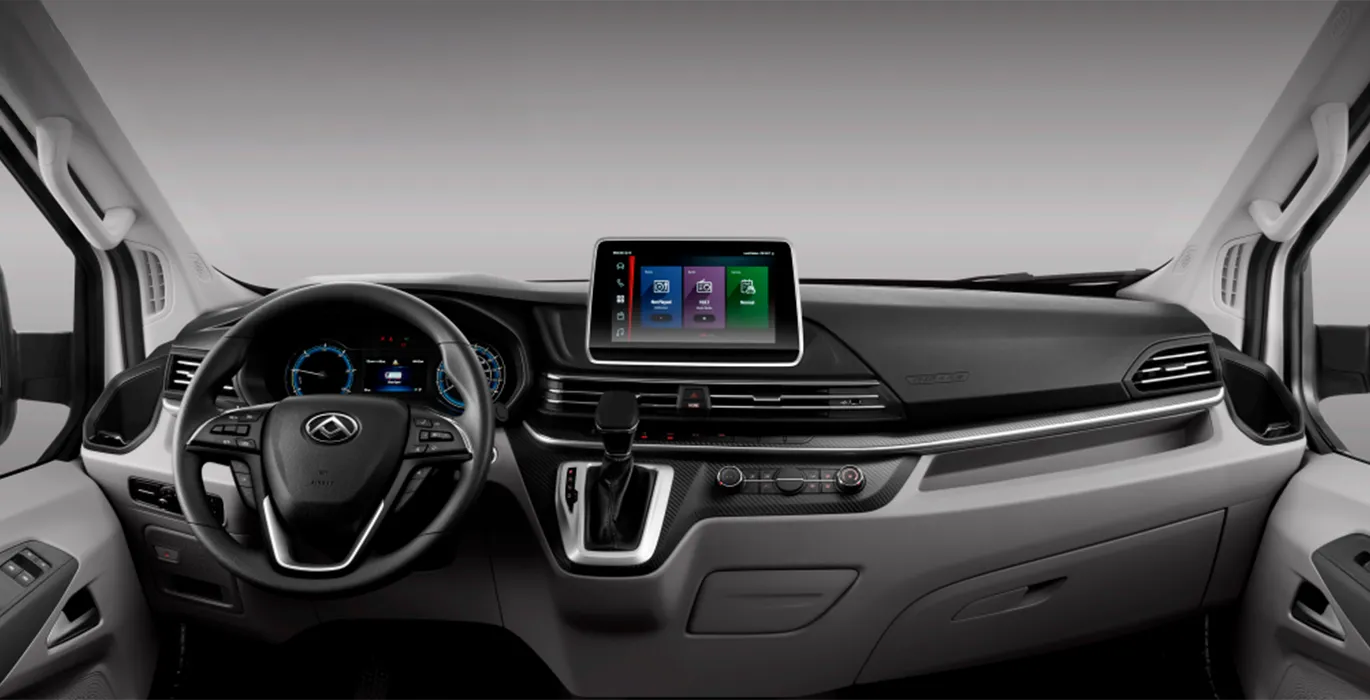 MAXUS eDeliver 9 L3H2 interior delantera | Total Renting