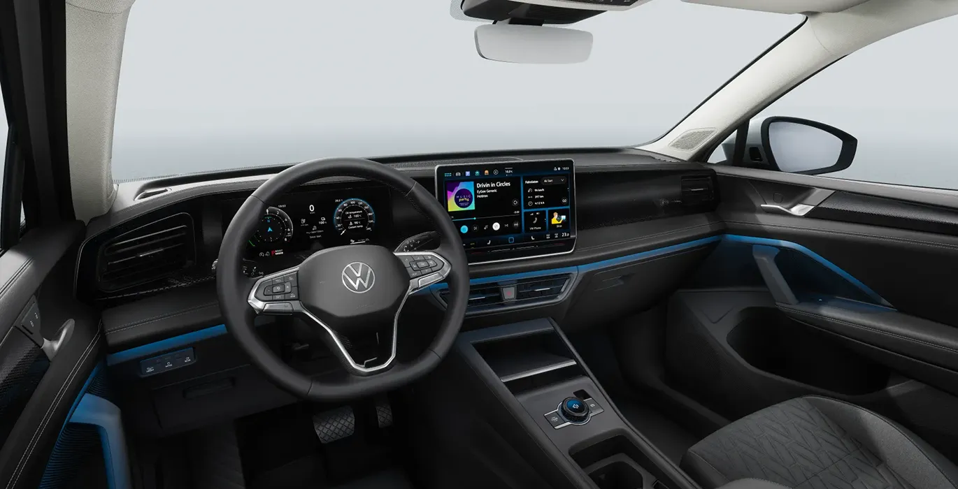 Volkswagen Tiguan Más 1.5 TSI eHybrid 150kW (204CV) DSG 4 Volkswagen Tiguan Mas 1.5 TSI eHybrid 150kW 204CV DSG interior delantera | Total Renting