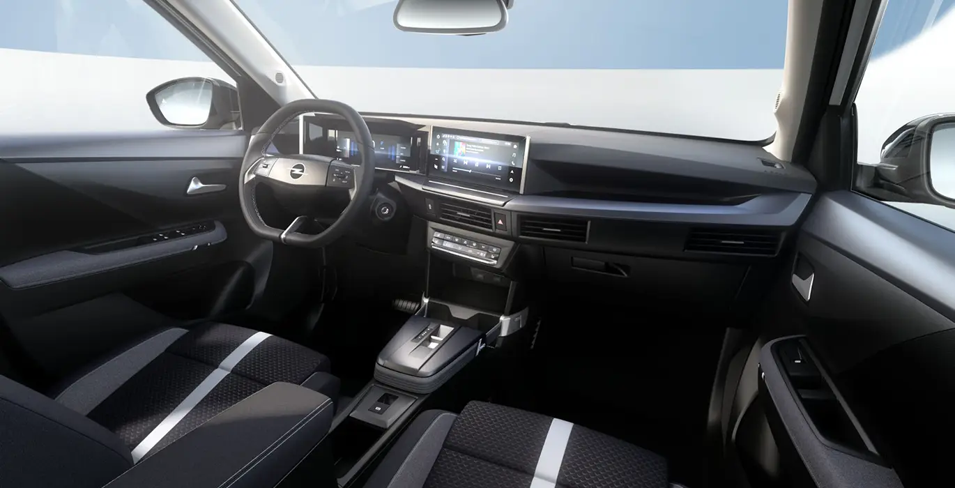 Opel-Frontera-GS-1.2T-XHT-Hybrid-eDCT6-81kW-interior-delantera.webp