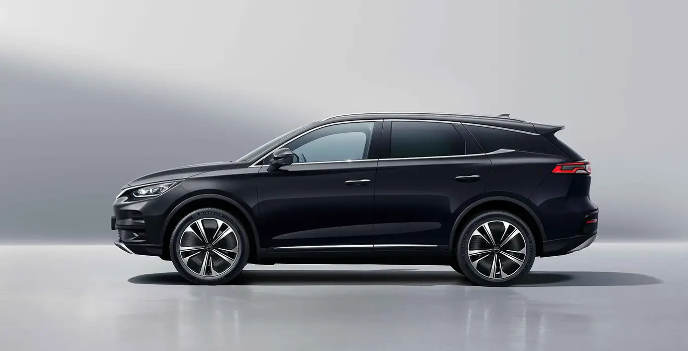 BYD-Tang-Flagship-lateral.webp