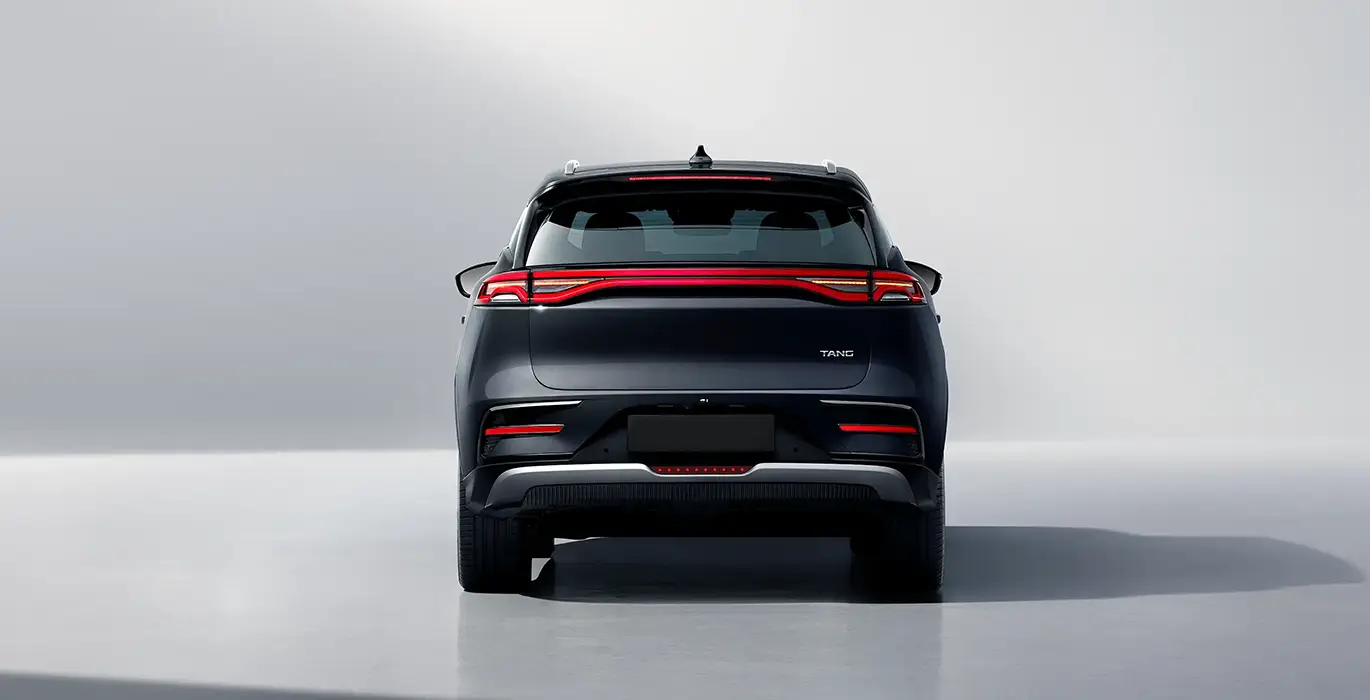 BYD-Tang-Flagship-trasera.webp