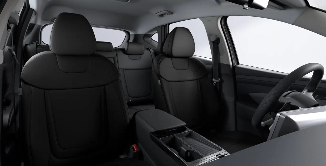 Hyundai-Tucson-1.6T-239CV-HEV-AT-Klass-interior-negro-trasera.webp