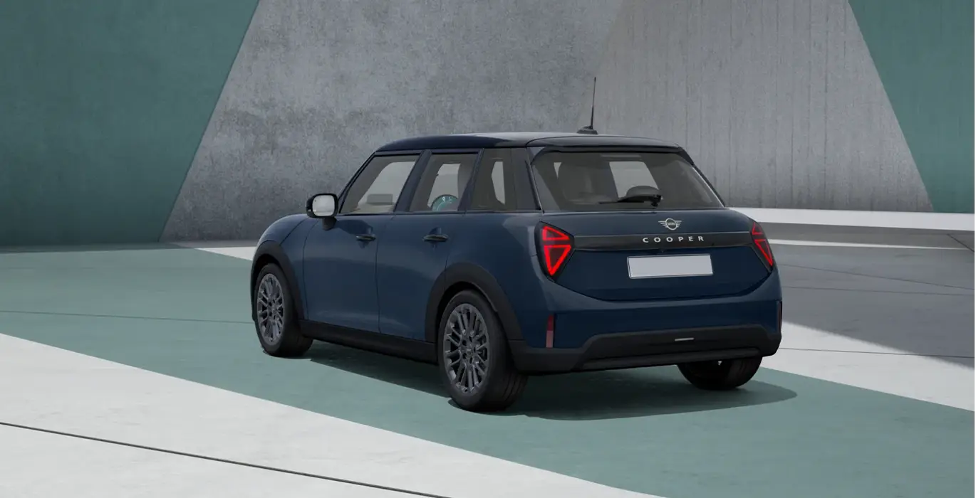 MINI-Cooper-5-Puertas-C-Favoured-115kW-azul-trasera.webp
