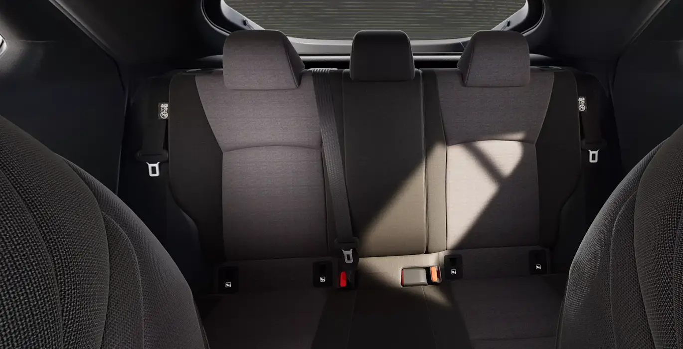 Toyota C-HR Advance Plug-in Hybrid 220 interior trasera